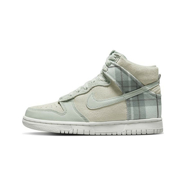 Підліткові кросівки NIKE DUNK HIGH SE (GS) DV1724-100, Розмір: 38.5, Наявність: Склад (1-3 дня), фото 
