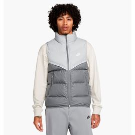 Жилетка чоловіча Nike Storm-Fit Windrunner Grey FB8193-077, Размер: S, Наличие: Склад (1-3 дня), фото 
