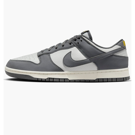 Кросівки чоловічі Nike Dunk Low Next Nature Grey/White FZ4621-001, Розмір: 42.5, Наявність: Склад (1-3 дня), фото 