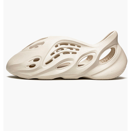 Тапочки чоловічі Adidas Yeezy Foam Runner Beige G55486, Размер: 40.5, Наличие: Склад (1-3 дня), фото 