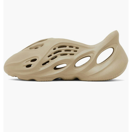 Тапочки чоловічі Adidas Yeezy Foam Runner Beige GV6840, Размер: 44.5, Наличие: Склад (1-3 дня), фото 