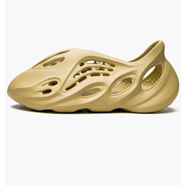 Тапочки чоловічі Adidas Yeezy Foam Runner Yellow GV6775, Размер: 43, Наличие: Склад (1-3 дня), фото 