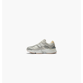 Кросівки New Balance 9060, Размер: 37.5, Наличие: Склад (1-3 дня), фото 