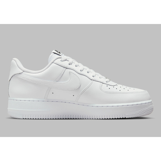 Кросівки чоловічі Nike Air Force 1 Low Flyease Triple (FD1146-100), Розмір: 40, фото , изображение 4