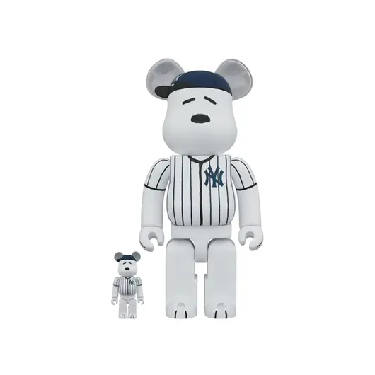 Bearbrick x Peanuts x MLB New York Yankees Snoopy 100% & 400% Set, Наличие: Склад США (10-24 дня), фото 