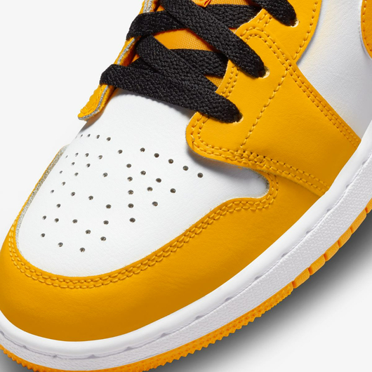 Кросівки дитячі Air Jordan 1 Low Taxi Gs Yellow/White 553560-701, Размер: 36, Наличие: Склад (1-3 дня), фото , изображение 2