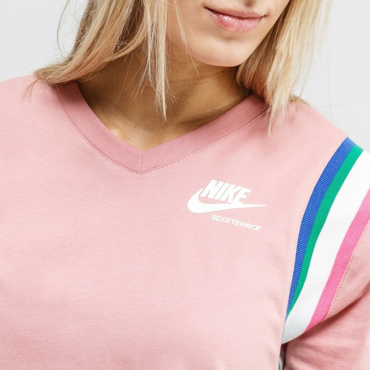 Жіночі футболка NIKE NSHRTG (CU5885-685), Размер: S, Наличие: Забрать сейчас, фото , изображение 2