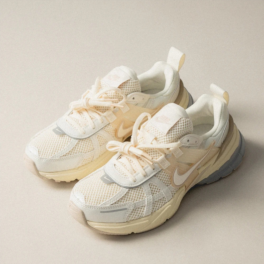 Кросівки жіночі Nike V2K Run Beige HQ1512-110, Размер: 39, Наличие: Склад (1-3 дня), фото , изображение 2