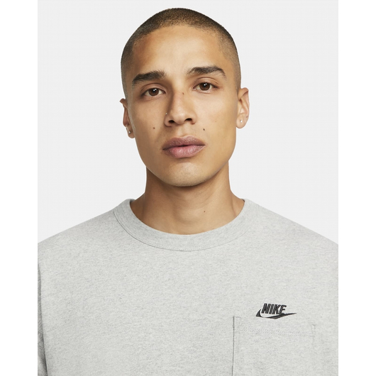 Футболка чоловіча Nike Sportswear Premium Essentials Grey DQ9295-063, Размер: S, Наличие: Склад (1-3 дня), фото , изображение 5