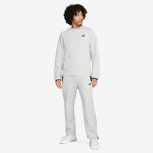 Світшот чоловічий Nike Sportswear Tech Fleece Crewneck White FB7916-063, Размер: S, Наличие: Склад (1-3 дня), фото , изображение 3