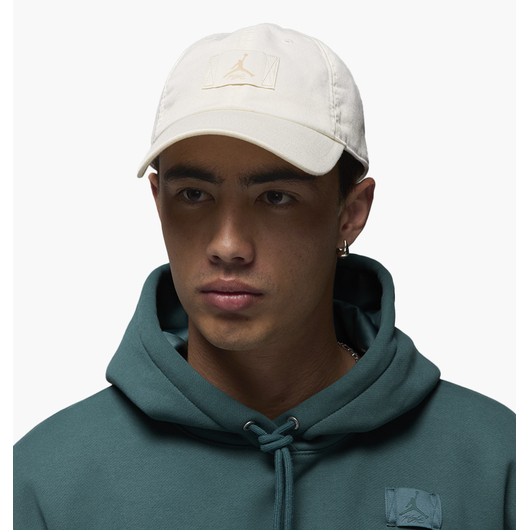 Кепка чоловіча Air Jordan Club Cap Us Cb Flt White FD5181-133, Размер: M-L, Наличие: Склад (1-3 дня), фото 