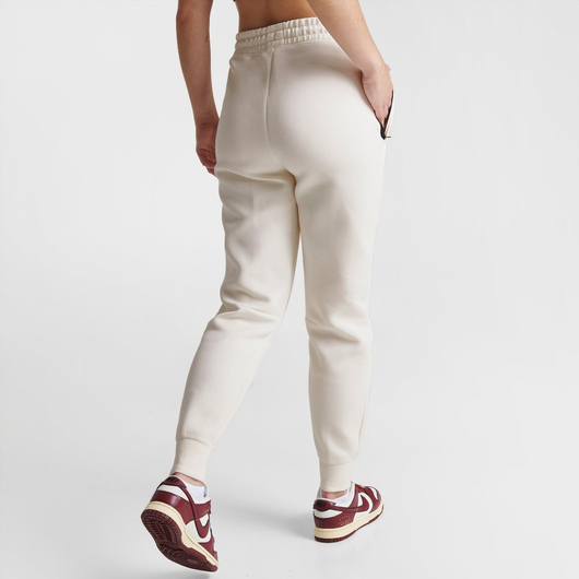 Штани жіночі Nike Sportswear Tech Fleece Jogger Pants Beige FB8330-110, Размер: S, Наличие: Склад (1-3 дня), фото , изображение 5
