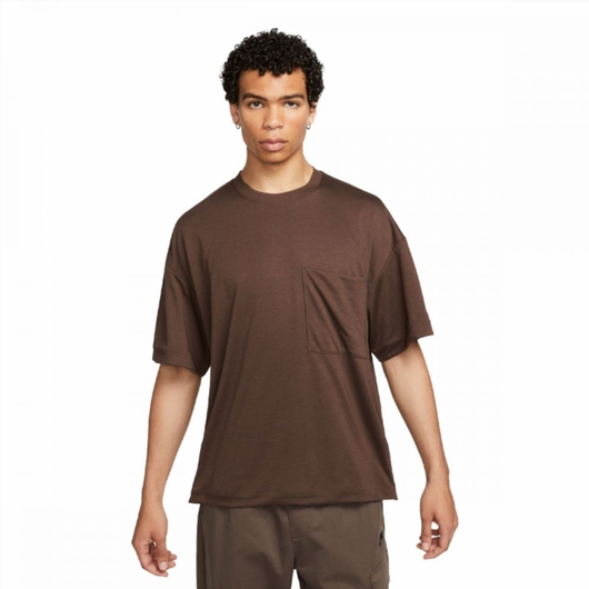 Футболка чоловіча Nike Sportswear Tech Pack Dri-Fit Short-Sleeve Top Brown FB7392-237, Размер: S, Наличие: Склад (1-3 дня), фото , изображение 2