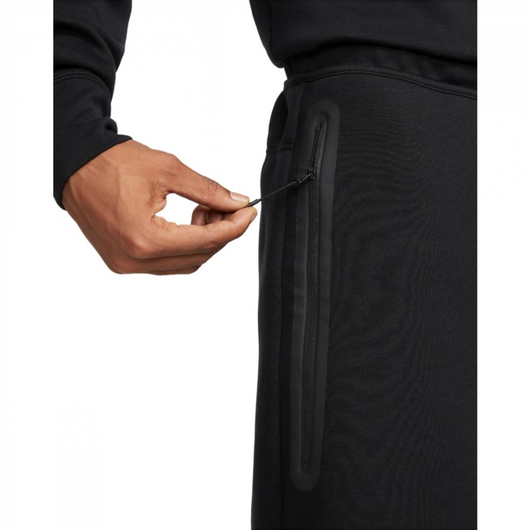 Шорти чоловічі Nike Sportswear Tech Fleece Black FB8171-010, Размер: XL, Наличие: Склад (1-3 дня), фото , изображение 4