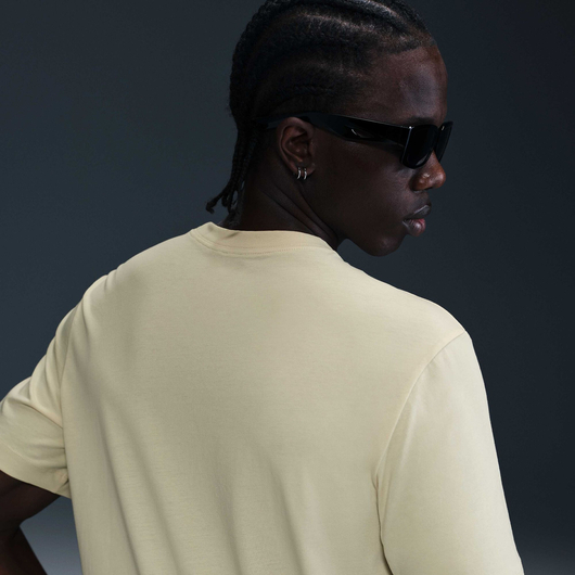 Футболка чоловіча Nike Sportswear Jdi Beige AR5006-229, Размер: M, Наличие: Склад (1-3 дня), фото , изображение 2