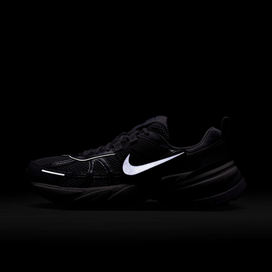 Кросівки чоловічі Nike V2K Run Grey FD0736-008, Размер: 40, Наличие: Склад (1-3 дня), фото , изображение 2
