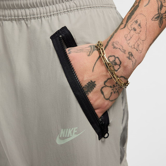 Штани Nike Air Max Woven Cargo Pants, Размер: S, Наличие: Склад (1-3 дня), фото , изображение 4