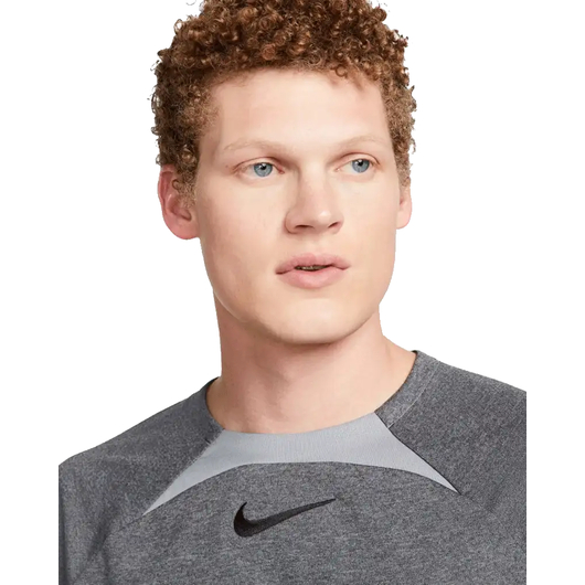 Футболка чоловіча Nike Academy T-Shirt Grey FB6333-065, Размер: S, Наличие: Склад (1-3 дня), фото , изображение 3