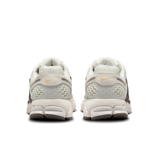 Кросівки жіночі Nike Zoom Vomero 5 Beige HM9657-001, Размер: 42, Наличие: Склад (1-3 дня), фото , изображение 4
