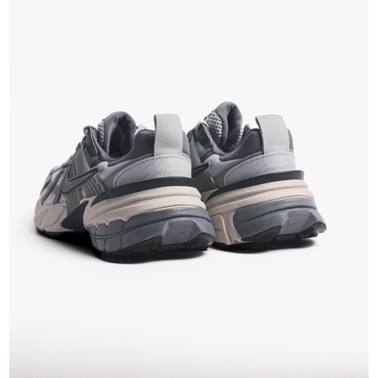 Кросівки жіночі Nike V2K Run Shoes Grey FD0736-003, Размер: 37.5, Наличие: Склад (1-3 дня), фото , изображение 5